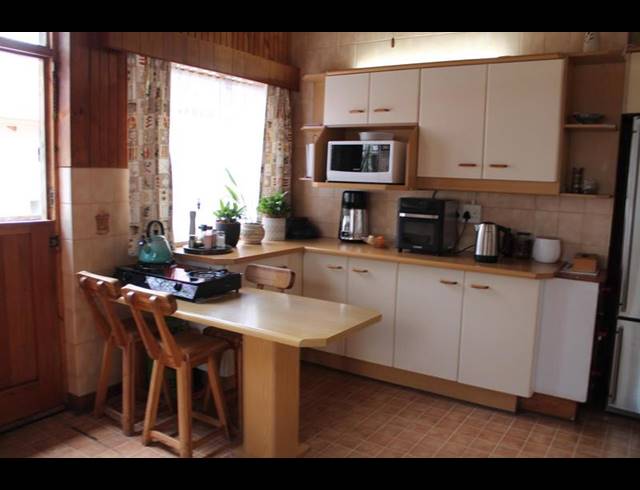 3 BEDROOM HOUSE FOR SALE IN KENSINGTON